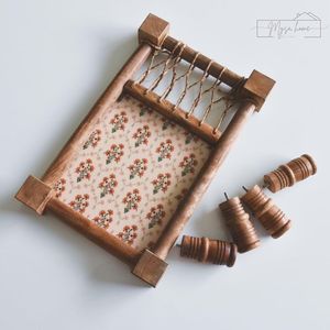 Plateau de service traditionnel en bois artisanal Charpai avec corde, impression personnalisée, pour Diwali, pour servir des collations et des boissons - Product Image 3