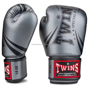 Gants de boxe en cuir personnalisés STYLIRO SPORTS - Imperméables et respirants, gants de sparring professionnels pour adultes - Product Image 1