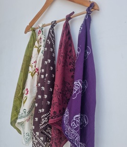 Lot de bandanas 100% coton faits main, foulards imprimés au bloc, bandeaux bohèmes, bandanas indiens à motifs floraux, foulards pour cheveux assortis, cadeau pour femmes - Product Image 4