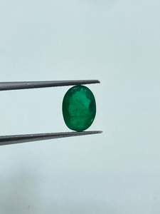 Pierre de bijoux émeraude naturelle de taille ovale, qualité supérieure, vert intense, fabricant indien, prix de gros, taille personnalisée 5.70x7.80mm - Product Image 6