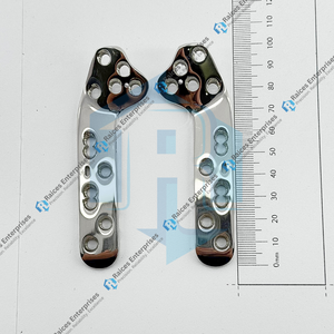 Placas de Bloqueo TPLO de Alta Calidad de 3.5mm, Tamaño Jumbo, Juego de 2 Piezas, Precontorneadas, Estilo Voi 316L para Cirugía Veterinaria en Gatos y Perros - Product Image 6