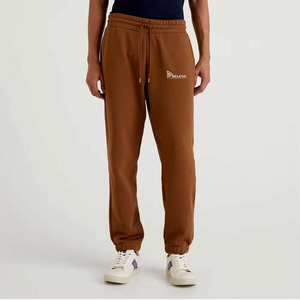 กางเกงจ็อกเกอร์ผู้ชายทรงหลวมขนาดกลาง ปักลาย 100% ผ้าฝ้าย มีกระเป๋า กางเกงวิ่งลำลอง แห้งเร็ว - Product Image 3