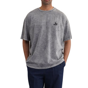 Camiseta Deportiva para Hombre con Efecto Desgastado, Transpirable y Ligera, Corte Holgado, Ropa de Entrenamiento para Hombre, Camiseta con Efecto Desgastado - Product Image 1