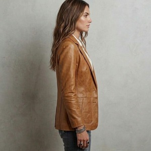 Blazer en cuir véritable pour femme, style bohème western - Manteau en cuir couleur cognac - Chic rustique, écologique, imperméable et coupe-vent - Product Image 4