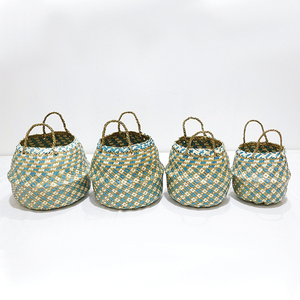 Panier de rangement rond en feuille de palmier naturelle, durable et tendance, écologique, bleu, panier à linge, sac tissé à la main - Product Image 2