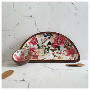 LIVING CRAFT Bandeja Decorativa de Madera Floral con Cuenco para Salsas |   Plato de Servir Multifuncional con Diseño Botánico Tradicional de Luna, Decorativo - Product Image 4