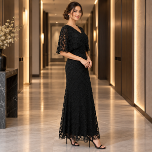 Robe de soirée élégante noire à col en V et perles |   Robe de soirée chic mi-longue à manches courtes, coupe trapèze, avec ourlet en dentelle transparente et design orné - Product Image 2