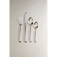 Ensemble de couverts en acier inoxydable poli miroir, écologique, durable, élégant et moderne, idéal pour la restauration et la rentrée scolaire