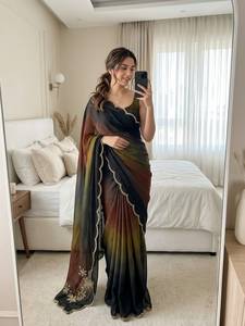 Sari Rangoli Crush con estampado a mano y hermosa bordeada con pedrería Dana Khatli, con bordado Khatli y blusa sin coser hecha a mano. - Product Image 3