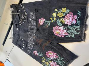 Camiseta de Hombre con Logotipo Personalizado, 100% Algodón, Tejido Grueso, Bordado con Pedrería, Lavado Ácido, Estilo Vintage, Secado Rápido - Product Image 2