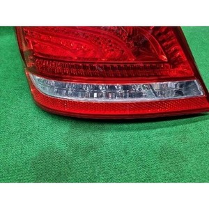 Luz Trasera Izquierda Usada Equus 924013N000 - Product Image 6