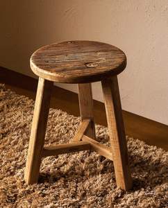 Taburete de Madera Hecho a Mano con Construcción de Madera Dura Resistente para Sala de Estar, Dormitorio, Entrada, Uso Decorativo - Product Image 6