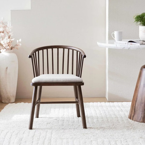 Chaise de salle à manger moderne en bois de manguier - Product Image 3