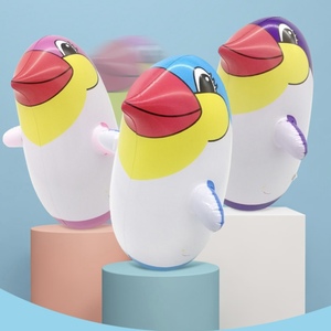 Pingüino Inflable Mediano de PVC - Juguete para Niños para Exteriores y Piscina, Verano 2026 - Juguete Resistente para Aliviar el Estrés - Product Image 2