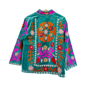 Veste en velours Suzani broderie indienne la plus tendance à la main hiver femmes courte taille libre veste courte - Product Image 2