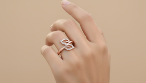 Anillo de Diamantes con Hoja Doble Celestial en Oro de 14K – Banda Abierta Elegante Inspirada en la Naturaleza para Mujer |   0.10Ctw |   Regalo para Ella - Product Image 5