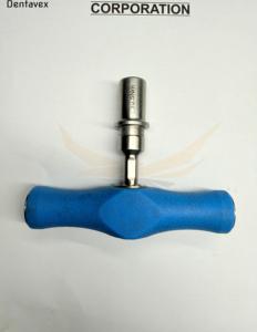 10.5Nm Cannulated <b>Torque</b> Limiting T-Handle Surgical Driver for Spinal Orthopedic Implants - Product Image 4
