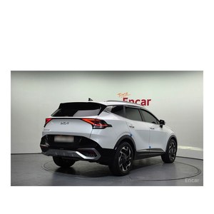 Kia Sportage 2023, 1.6 Turbo Gasolina, 2WD, con Asientos de Cuero, Cámara Trasera, 55,203 km, Volante a la Izquierda - Product Image 2