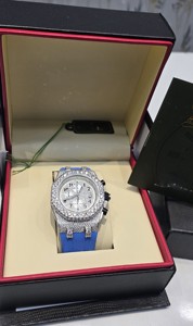 Reloj de Pulsera de Moissanita con Acabado Brillante de Calidad Premium y Engaste Completo de Piedras para Hombre, Ideal para Fiestas y Regalos - Product Image 2