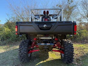 Can-Am Defender X MR HD10 Modèle 2025 |   Véhicule utilitaire tout-terrain robuste en aluminium pour travaux dans le boue |   UTV prêt pour la boue Smart-Lok 30 pouces - Product Image 3