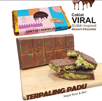 Vente en gros ESTANA Barre de chocolat style Dubaï, chocolat au lait enrobé de pistache Kunafa, emballage flow pack