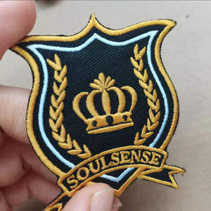 Étiquette de vêtement personnalisée avec logo, patchs brodés pour vêtements, appliques autocollantes, patchs à repasser, broderie 3D de dessins animés, patch brodé design - Product Image 1