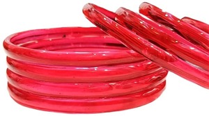 Pulseras de cristal rojo translúcido JPS en oferta, con acabado brillante, joyería tradicional elegante para mujeres y eventos especiales. - Product Image 3
