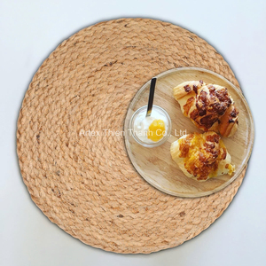 New Arrival Seagrass Braided Placemat Handmade Dining <b>Table</b> <b>Mat</b> for Home Decoration OEM Manufacturer - Product Image 2