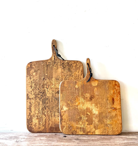 Planche à découper rectangulaire en bois naturel de qualité supérieure, durable, avec poignée en bois, épaisseur 1,5 cm, passe au lave-vaisselle, accessoire de cuisine - Product Image 3