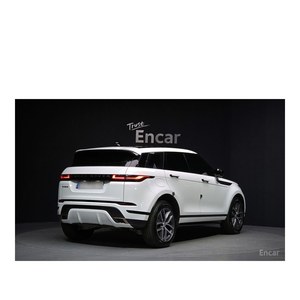 Land Rover Range Rover Evoque P250 Dynamic SE 2024, 19,655 km, Caja de Cambios Automática, Asientos de Cuero, Cámara Trasera, Volante a la Izquierda - Product Image 2