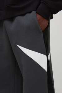 Vente en gros de pantalons décontractés pour hommes, coupe droite et ample, en toile de coton/polyester épaisse, avec cordon de serrage, personnalisables avec étiquette sur mesure, haute qualité - Product Image 2
