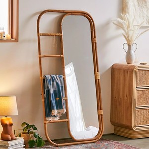 Factory Price Home Decor Art Wall <b>Leaning</b> <b>Mirror</b> With Towel Rack Handmade Natural Rattan <b>Full</b> <b>Length</b> Stand Pose <b>Mirrors</b> - Product Image 3