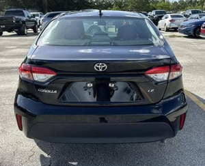 Venta Premium de Autos LE Corolla AWD - Product Image 3