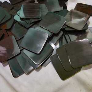 Sous-verres de luxe artisanaux en corne de buffle et de bœuf, finition haute brillance, à prix avantageux - Product Image 2