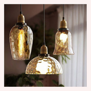 Lámpara Colgante de Vidrio Texturizado Hecha a Mano, Iluminación Artística para Hoteles Boutique y Cafés - Product Image 1