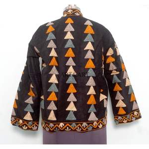 Chaqueta de Algodón Puro Bordada a Mano para Mujer, Otoño Invierno, con Cierre de Botones, Manga Larga, Talla Única - Product Image 5