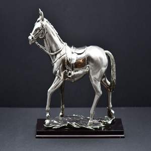Escultura decorativa de caballo de aluminio fundido, figura de gallo orgulloso, decoración animal metálica para interiores elegantes del hogar. - Product Image 6