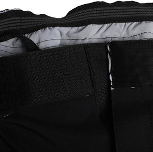 โลโก้แบบกำหนดเอง พิมพ์ลายด้วยความร้อน ผ้าสี่ทิศทาง ยืดหยุ่น ระบายอากาศ แห้งเร็ว โพลีเอสเตอร์ 100% สำหรับฝึกซ้อมยิวยิตสู MMA แบบยูนิเซ็กซ์ ความยาวครึ่งต้นขา - Product Image 5