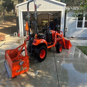 Tracteur agricole compact Kubota BX2380 d'occasion, 4 roues motrices, avec chargeur frontal, meilleur prix - Product Image 1