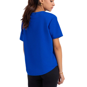 เสื้อยืด B2B แบบยูนิเซ็กซ์ สกรีนโลโก้ได้ เป็นมิตรกับสิ่งแวดล้อม ลายเรียบ ผ้าถัก เหมาะสำหรับชมรม โรงยิม โรงเรียน มหาวิทยาลัย - Product Image 3