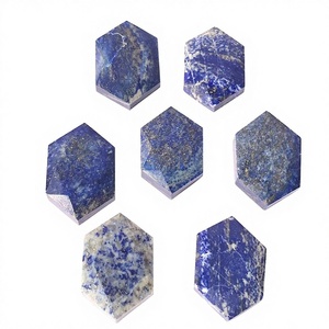Cabochon hexagonal sculpté en quartz agate et lapiz lazuli naturel en gros pour la guérison et les accessoires de style chakra - Product Image 1