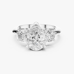 Anillo de Compromiso de Tres Piedras con Diamante Cultivado en Laboratorio de Corte Pera de 2.50 Ct, Oro Amarillo de 9K, Piedras Laterales Redondas, Joyería al por Mayor - Product Image 1