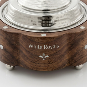 Olla Térmica de Lujo Royal Khaleeji, Base de Madera Natural Hecha a Mano con Incrustaciones de Madreperla y Tapa de Tajín de Acero Inoxidable - Product Image 2