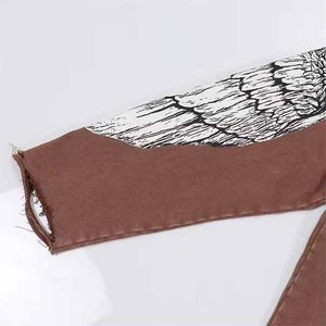 Sweat-shirt à capuche gothique Angel Boys Club pour homme, coupe oversize, imprimé, en coton, motif ailes brunes - Product Image 2