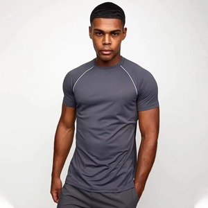 Fabricant de T-shirts de Compression Personnalisés OEM/ODM pour le Fitness – Vêtements de Performance pour la Gym – Coton, Polyester, Spandex de Qualité Supérieure – Faible MOQ en Gros - Product Image 4