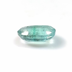 Émeraude naturelle verte nigériane de 2,65 carats, taille ovale, facettée, pierre précieuse non montée avec effet optique lumineux et taille calibrée - Product Image 3