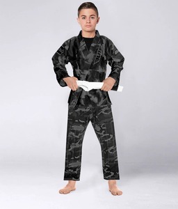 Traje de BJJ Gi premium de tela de algodón Pearl Weave con logo personalizado, transpirable, ligero, duradero, uniforme de entrenamiento de artes marciales para hombres. - Product Image 2