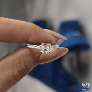 Anillo de Compromiso y Boda con Diamante Cultivado en Laboratorio de Corte Asscher de 1 Quilate, Banda Pavé Catedral, Oro Blanco de 10K, Certificado IGI - Product Image 5