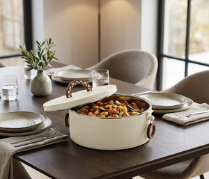 Plat de service pour hotpot de haute qualité avec couvercle en métal et poignée en bois, design exclusif et détaillé, casserole ronde - Product Image 5