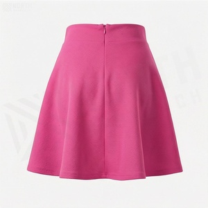 Jupe courte trapèze pour femme, couleur unie, en satin, taille élastique, tissu doux, à porter toute l'année - Product Image 2